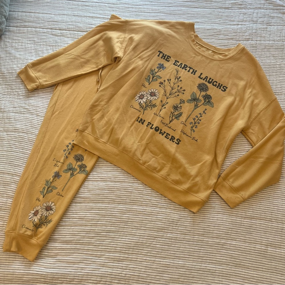 2 pc Yellow Floral Sweats
